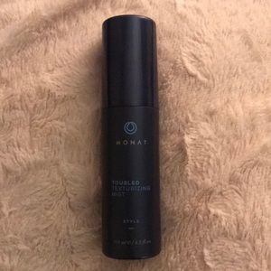 Monat Tousled Texturizing Mist